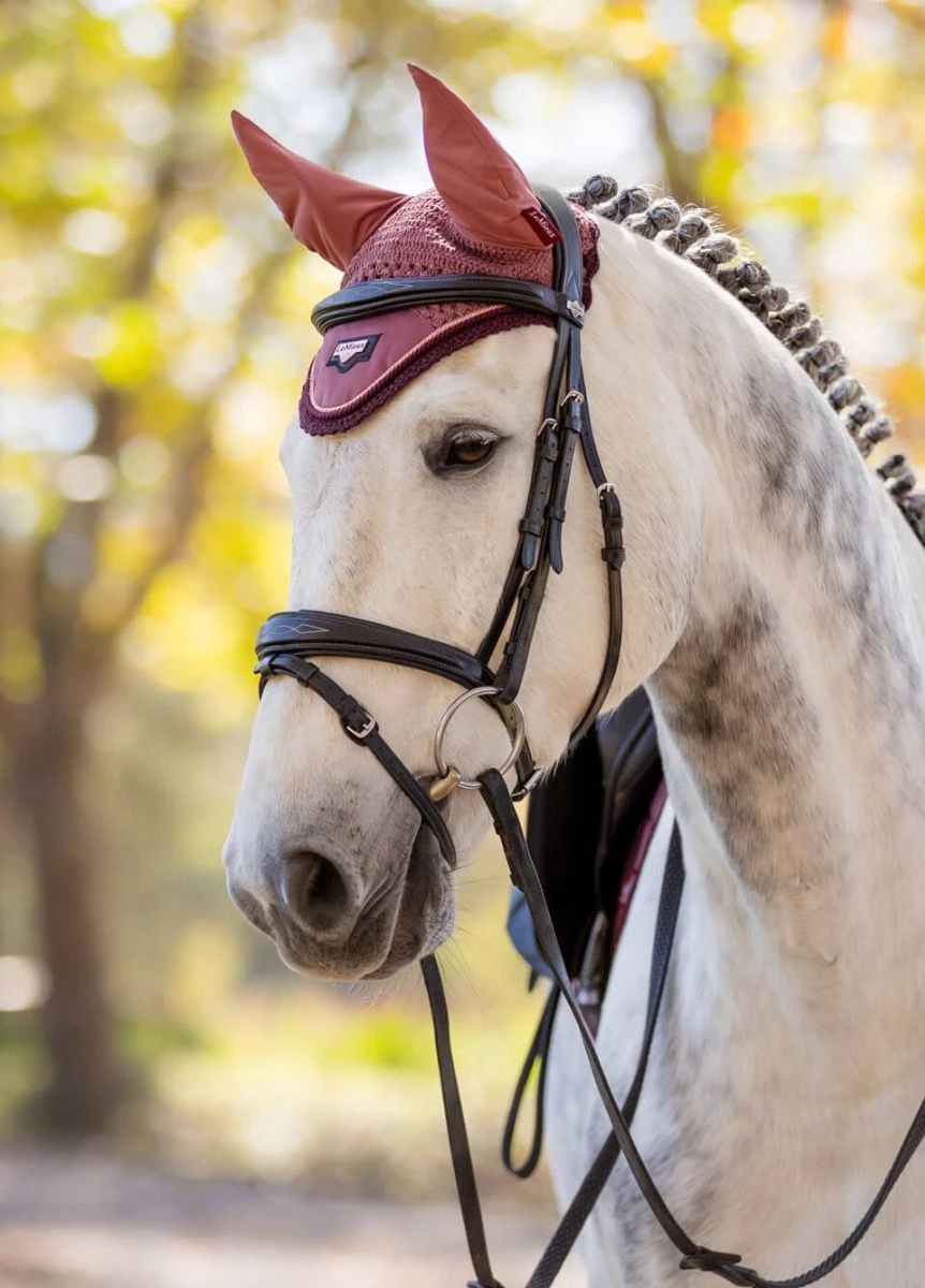 LeMieux Loire Fly Hood - Orchid 4 LeMieux Loire Fly Hood - Orchid - Image 2