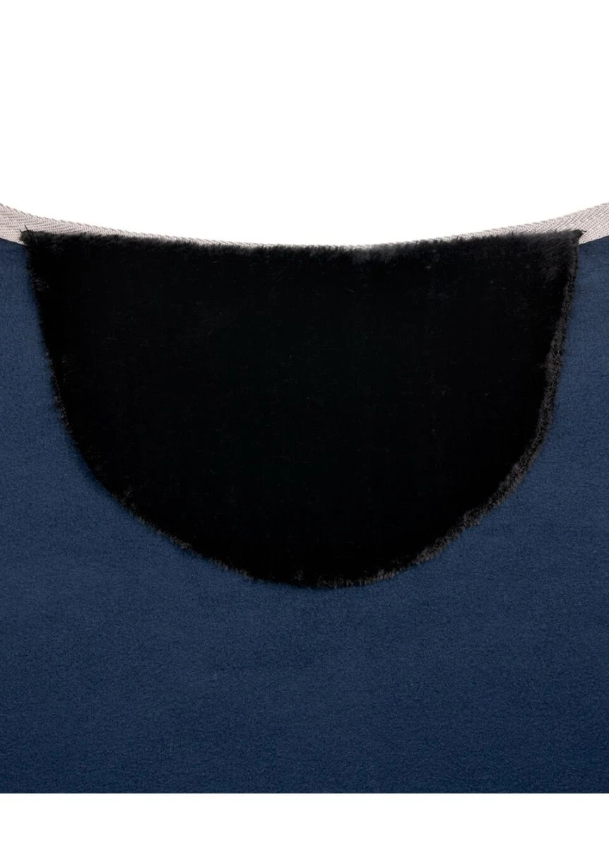 LeMieux Arika Jersey-Tek Fleece Rug - Navy 7 LeMieux Arika Jersey-Tek Fleece Rug - Navy - Image 5